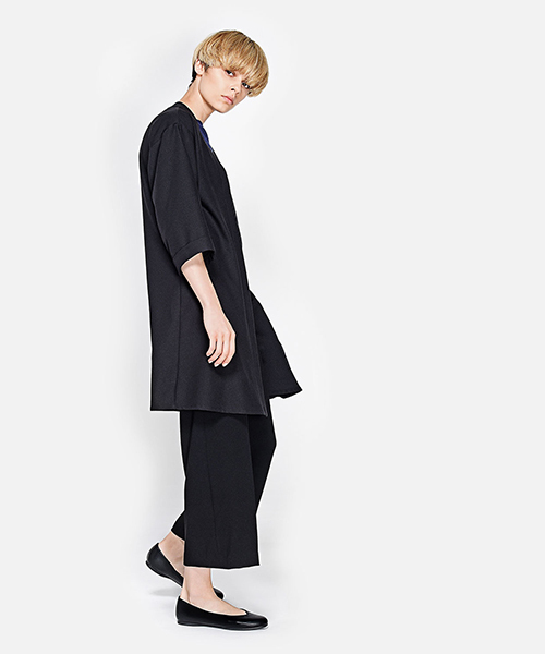 CHARLES & KEITH（チャールズ & キース）の「Vパンプス / V PUMPS（バレエシューズ・レディース・グレー/バーガンディー/ブラック・23cm/23.5cm/24cm/22.5cm/25cm）」の8枚目の写真