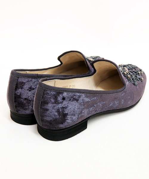 cava cava(サヴァサヴァ)の「◆ cavacava (サヴァサヴァ) ◆ オペラフラットシューズ 1320075(パンプス・レディース・グレー/ブラック/グレイッシュベージュ・23.0cm/23.5cm/24.5cm/24.0cm/22.5cm)」の5枚目の写真