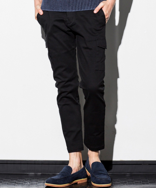 AKM Contemporary（エイケイエムコンテンポラリー）の「AKM Contemporary(エイケイエムコンテンポラリー)タイトシルエットカーゴパンツ（カーゴパンツ・メンズ・ブラック/カーキ・SMALL/MEDIUM/LARGE）」の3枚目の写真