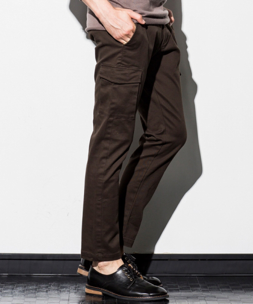 AKM Contemporary（エイケイエムコンテンポラリー）の「AKM Contemporary(エイケイエムコンテンポラリー)タイトシルエットカーゴパンツ（カーゴパンツ・メンズ・ブラック/カーキ・SMALL/MEDIUM/LARGE）」の4枚目の写真