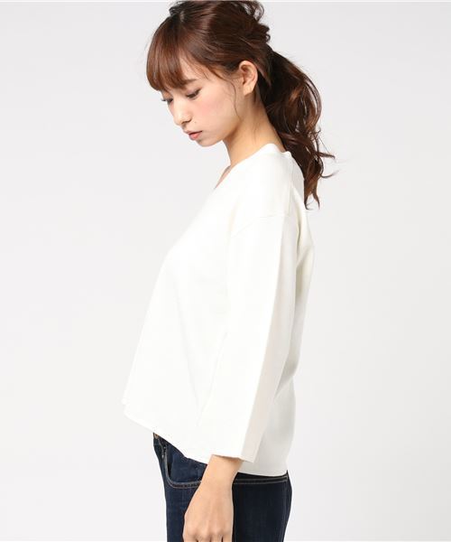 ivory court(アイボリーコート)の「Vネックミラノプルオーバー(マシンウオッシュ可)◆(ニット/セーター・レディース・ブラック/グレー/ホワイト/ブラウン/ボルドー・FREE)」の6枚目の写真