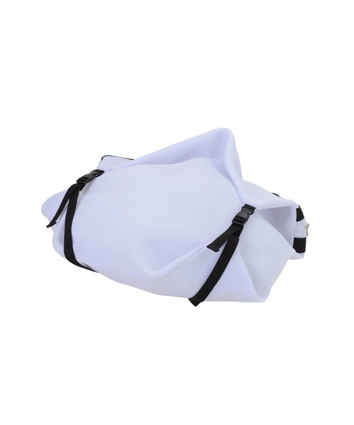 ZUCCa（ズッカ）の「ダブルラッセルバッグ（バックパック/リュック・レディース・ホワイト/ブラック/ブルー・FREE）」の11枚目の写真