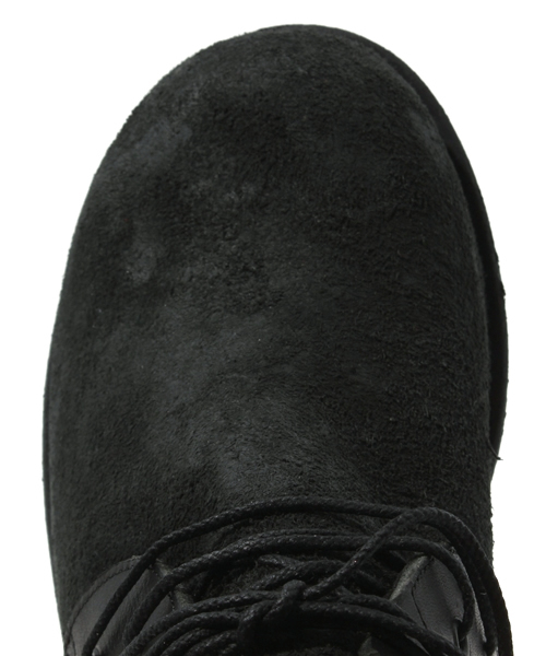 OURET(オーレット)の「OIL BACCHETTA SUEDE COMBI CHUKKA BOOTS(ブーツ・メンズ・ブラック/グレー系その他・41/42)」の6枚目の写真