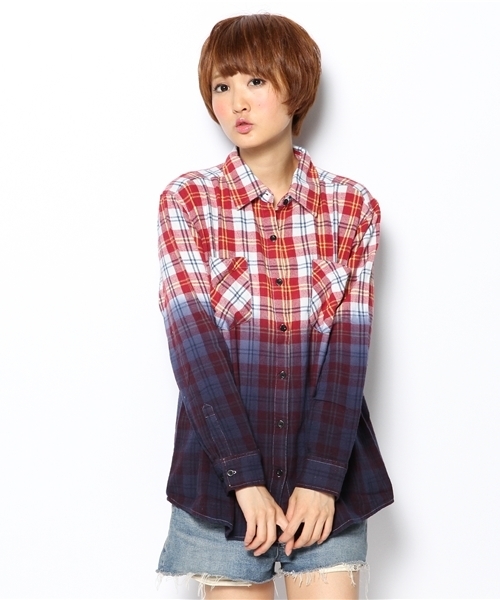 WEGO（ウィゴー）の「WEGO/グラデーションチェックシャツ（シャツ/ブラウス・レディース・グリーン/ブルー/レッド・FREE）」の12枚目の写真