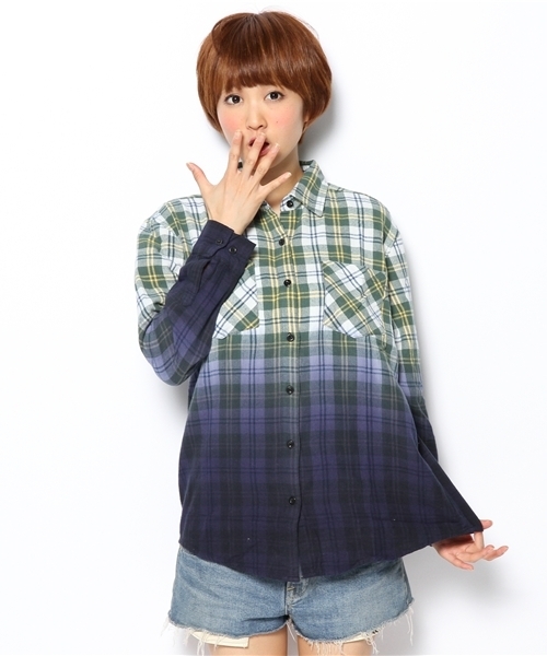 WEGO（ウィゴー）の「WEGO/グラデーションチェックシャツ（シャツ/ブラウス・レディース・グリーン/ブルー/レッド・FREE）」の13枚目の写真
