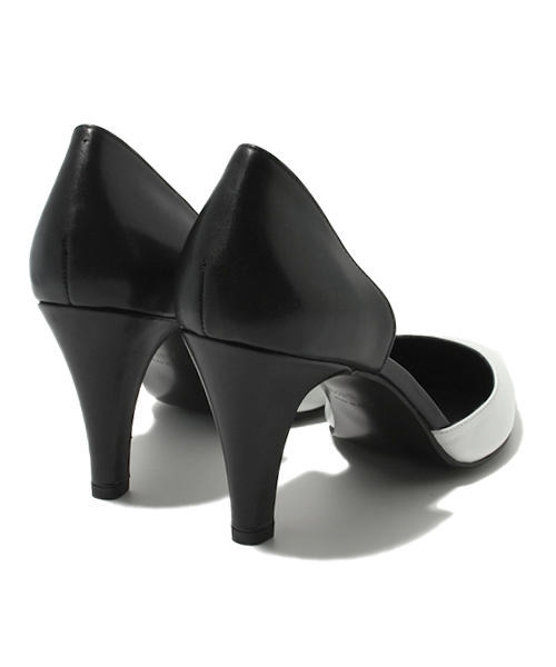 BEAUTY&YOUTH UNITED ARROWS(ビューティーアンドユースユナイテッドアローズ)の「BYMC バイカラーサイドオープンパンプス ◆(パンプス・レディース・その他1・35/35h/36/36h/37/37h/38)」の5枚目の写真