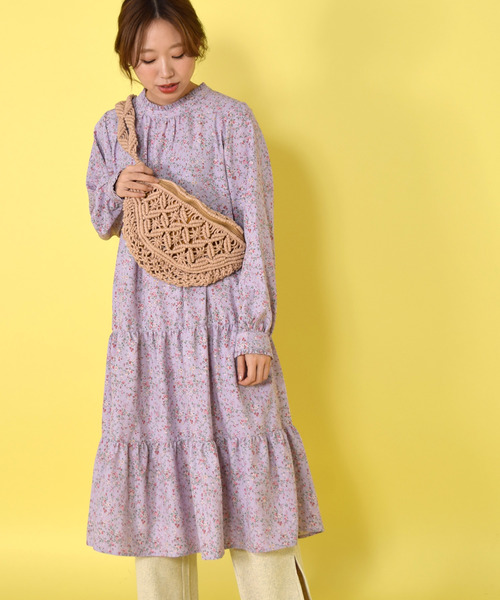 W Closet ダブルクローゼット の 花柄ティアードワンピース ワンピース Wear