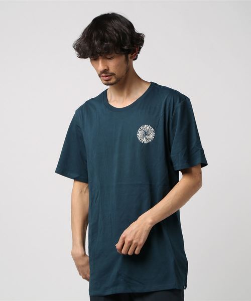 Hurley (ハーレー)の「M HRLY PREM WORMHOLE TEE SS / ハーレー バックプリント 半袖 Tシャツ ユニセックス(Tシャツ/カットソー・メンズ・ホワイト/ブラック/ネイビー・SMALL/MEDIUM/LARGE)」の3枚目の写真