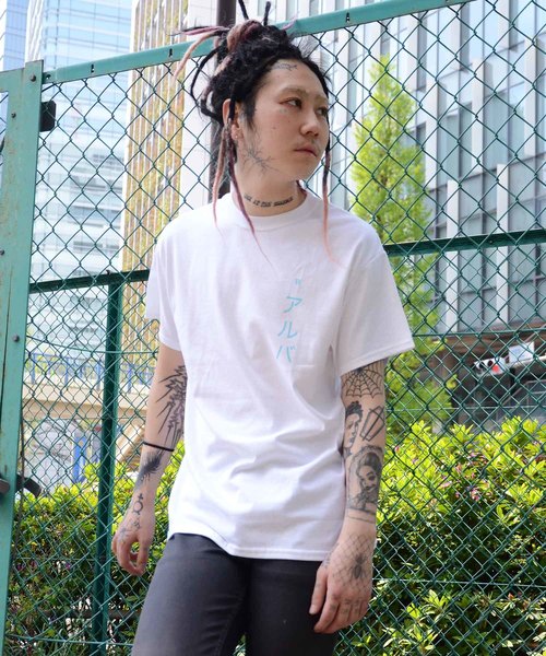 LABRAT（ラブラット）の「LABRAT×Alba Yruela "self" Tee（Tシャツ/カットソー・メンズ・ホワイト/スカイブルー/ピンク・MEDIUM/LARGE/X-LARGE）」の5枚目の写真