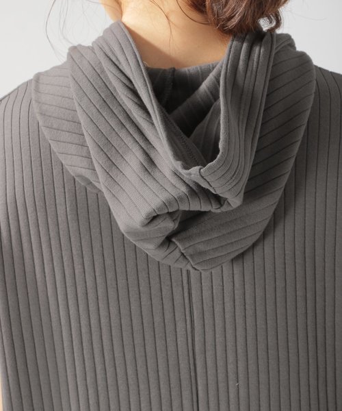 BAYFLOW（ベイフロー）の「フードツキリブワンピース（ワンピース・レディース・ベージュ/ブルー/チャコール・FREE）」の12枚目の写真