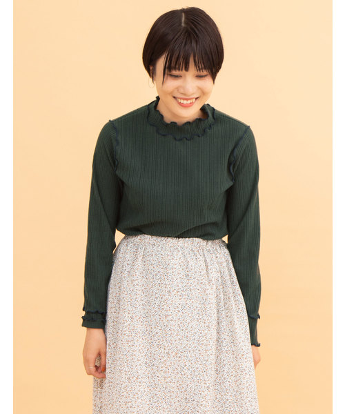 POU DOU DOU（プードゥドゥ）の「起毛テレコメロー トップス（Tシャツ/カットソー・レディース・ブラック/ライトベージュ/ブラウン/グリーン/ブルー・3）」の2枚目の写真