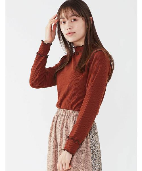 POU DOU DOU（プードゥドゥ）の「起毛テレコメロー トップス（Tシャツ/カットソー・レディース・ブラック/ライトベージュ/ブラウン/グリーン/ブルー・3）」の17枚目の写真