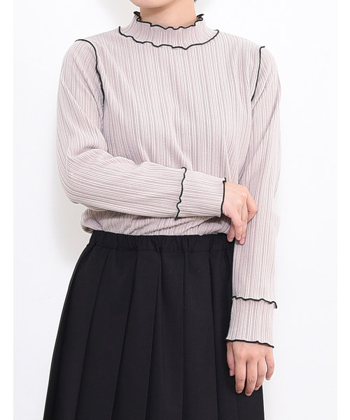 POU DOU DOU（プードゥドゥ）の「起毛テレコメロー トップス（Tシャツ/カットソー・レディース・ブラック/ライトベージュ/ブラウン/グリーン/ブルー・3）」の19枚目の写真