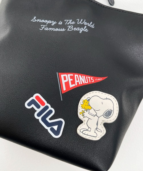 FILA（フィラ）の「FILA フィラ ×PEANUTS ピーナッツ SNOOPY スヌーピー コラボ スクエア ミニ ショルダーバッグ（トートバッグ・レディース・ホワイト/ブラック/ベージュ/ネイビー/ブラック系/ライトグレー/ブラウン・FREE）」の13枚目の写真