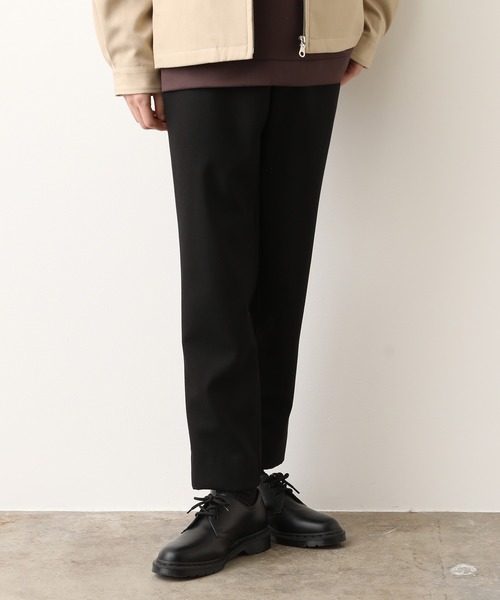 JUNRED（ジュンレッド）の「(美シルエット・高機能を兼ね備えた)ウォッシャブルサージスリム（スラックス・メンズ・ブラック/ベージュ/ベージュ系その他/サックスブルー・S/M/L/LL）」の2枚目の写真