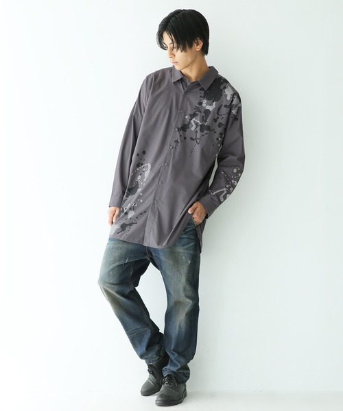 kOhAKU(コハク)の「『スプラッシュペイントシャツ』(シャツ/ブラウス・レディース・オフホワイト/チャコール・1/2)」の6枚目の写真
