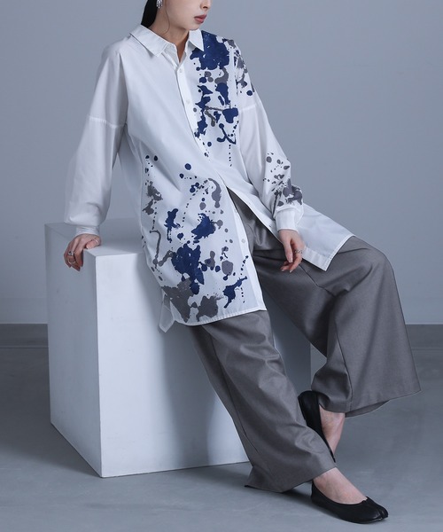 kOhAKU(コハク)の「『スプラッシュペイントシャツ』(シャツ/ブラウス・レディース・オフホワイト/チャコール・1/2)」の11枚目の写真
