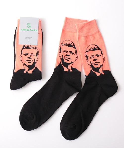 Jubilee(ジュビリー)の「ポップデザイン メンズソックス 単品(ソックス/靴下・メンズ・ブルー/ブラック×グレー/ブラック×レッド/ブラック×ブルー/ブラック×グリーン/ブラック×ピンク/ブルー系その他2/ブルー系その他3/ブルー系その他5/ブルー系その他/ライトグレー/アイボリー/グレー/チャコール/グレー×ピンク/ブラック系その他/ブルー系その他4/ブラック/グレー系その他2/マスタード/ブラック系その他2/ブラック系その他3/ブラック系その他4/ブラック系その他5/ライトブルー/ブラック系その他6/スカイブルー/ネイビー/レッド系その他/グレー系その他/ブラック×ホワイト/ブラック×イエロー/ブラック×パープル/ブルー系その他6/ライトグリーン/ベージュ/ピンク系その他/グリーン系その他/イエロー×グレー/ブルー系その他7/グレー系その他3/ダークブルー/サンドベージュ/クリーム/チャコールグレー/エンジ/パープル/ライトベージュ/ダークベージュ/ライトオリーブ/ダークインディゴブルー/ブラック系1/ブラック系2/ターメリック/ブルー系1・FREE)」の8枚目の写真