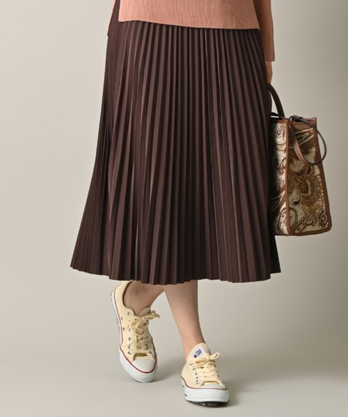 INTERPLANET(インタープラネット)の「リバーシブル配色タフタスカート(スカート・レディース・サックスブルー/ネイビー/カーキ・FREE)」の1枚目の写真