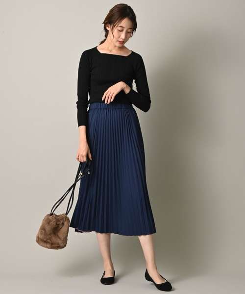 INTERPLANET(インタープラネット)の「リバーシブル配色タフタスカート(スカート・レディース・サックスブルー/ネイビー/カーキ・FREE)」の10枚目の写真