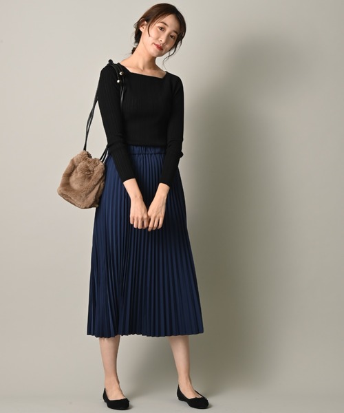 INTERPLANET(インタープラネット)の「リバーシブル配色タフタスカート(スカート・レディース・サックスブルー/ネイビー/カーキ・FREE)」の12枚目の写真