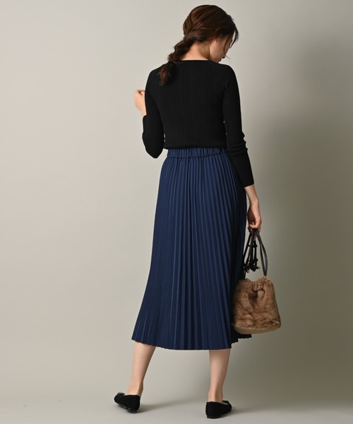 INTERPLANET(インタープラネット)の「リバーシブル配色タフタスカート(スカート・レディース・サックスブルー/ネイビー/カーキ・FREE)」の14枚目の写真