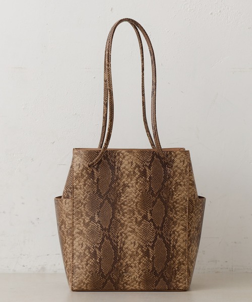 Chico（チコ）の「サイドポケットショルダーバッグ（ショルダーバッグ・レディース・ベージュ/ブラウン/パイソン・FREE）」の9枚目の写真