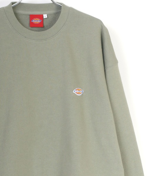 Dickies(ディッキーズ)の「Dickies/ディッキーズ ビッグシルエット ワンポイント ミニワッペン ロゴスウェット トレーナー(スウェット・メンズ・ホワイト/ブラック/ダークグリーン/ベージュ/ネイビー/ブラウン/グリーン/サックスブルー・M/L/XL)」の6枚目の写真