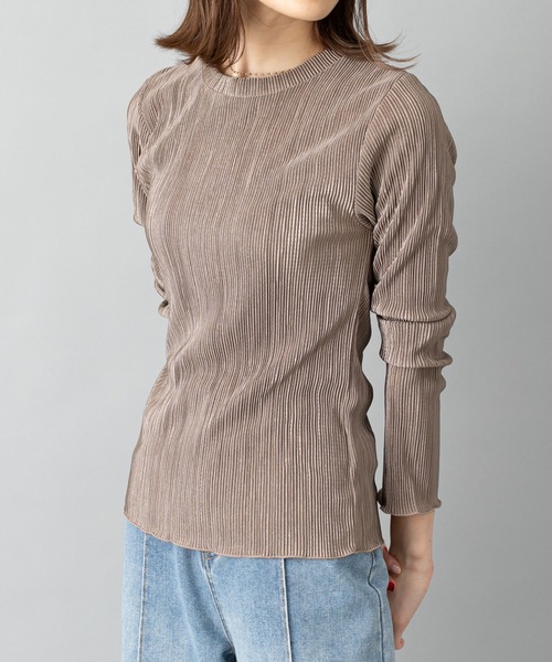 prose verse（プロズヴェール）の「《WEB限定》サテンプリーツ 長袖プルオーバー 袖メローリブブラウス ラウンドネック ミニプリーツブラウス（Tシャツ/カットソー・レディース・ブラック/カーキ/モカ/グレイッシュベージュ・ﾌﾘ-）」の10枚目の写真