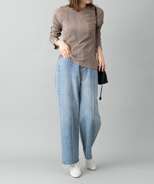 prose verse（プロズヴェール）の「《WEB限定》サテンプリーツ 長袖プルオーバー 袖メローリブブラウス ラウンドネック ミニプリーツブラウス（Tシャツ/カットソー・レディース・ブラック/カーキ/モカ/グレイッシュベージュ・ﾌﾘ-）」の15枚目の写真