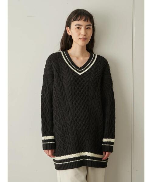 AMERICAN HOLIC（アメリカンホリック）の「チルデン斜めケーブルVネックニットチュニック  ＊〇（ニット/セーター・レディース・ベージュ/グレー/アイボリー/マルチ/ブラック・FREE）」の8枚目の写真