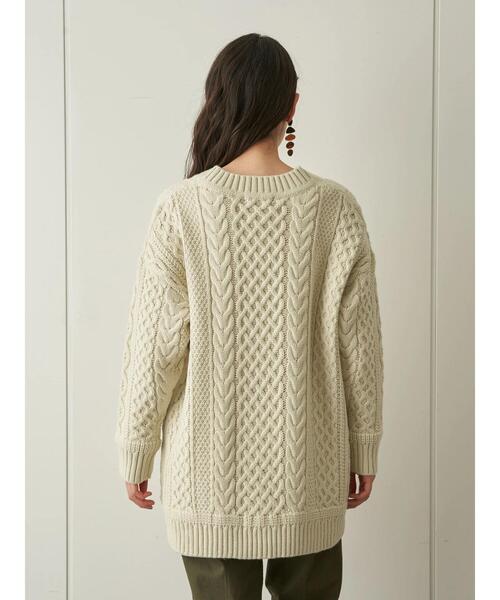 AMERICAN HOLIC（アメリカンホリック）の「チルデン斜めケーブルVネックニットチュニック  ＊〇（ニット/セーター・レディース・ベージュ/グレー/アイボリー/マルチ/ブラック・FREE）」の12枚目の写真
