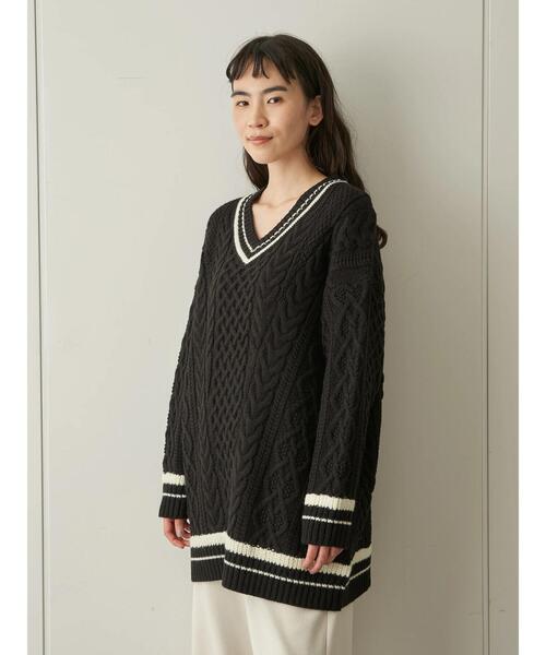 AMERICAN HOLIC（アメリカンホリック）の「チルデン斜めケーブルVネックニットチュニック  ＊〇（ニット/セーター・レディース・ベージュ/グレー/アイボリー/マルチ/ブラック・FREE）」の20枚目の写真