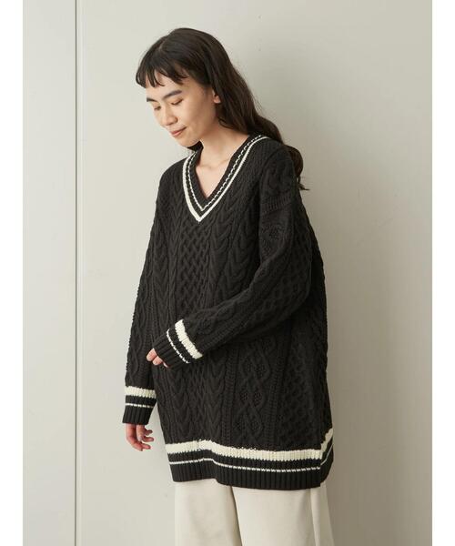 AMERICAN HOLIC（アメリカンホリック）の「チルデン斜めケーブルVネックニットチュニック  ＊〇（ニット/セーター・レディース・ベージュ/グレー/アイボリー/マルチ/ブラック・FREE）」の21枚目の写真