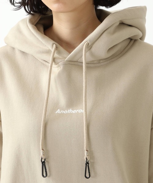 Anothera(アナザーエー)の「Anothera/Fantasy Clubパーカー 2927230(パーカー・レディース・ブラック/ベージュ・FREE)」の18枚目の写真