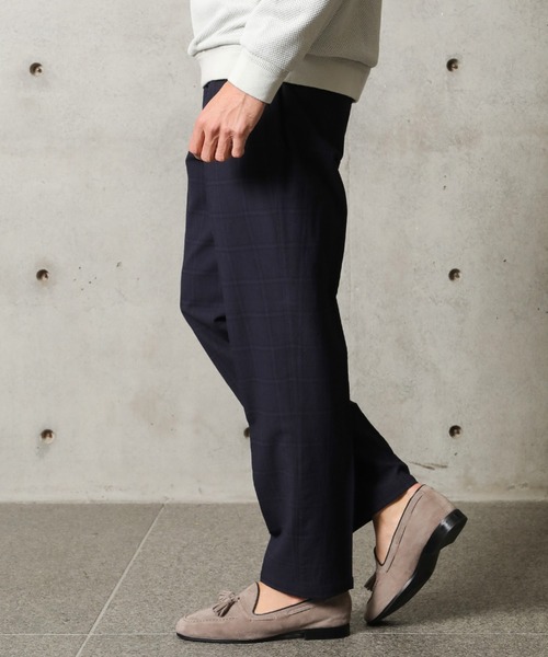 MEN'S BIGI（メンズビギ）の「【尾州産生地】ON/OFF兼用ウールチェックパンツ（スラックス・メンズ・ネイビー/グレー・01/03/02/04）」の8枚目の写真