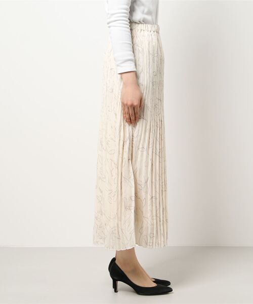 HONEYSUCKLE ROSE（ハニーサックルローズ）の「【HONEYSUCKLE ROSE】線画プリーツスカート（スカート・レディース・ライトベージュ/ブラック・M/L）」の3枚目の写真