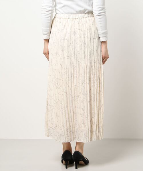 HONEYSUCKLE ROSE（ハニーサックルローズ）の「【HONEYSUCKLE ROSE】線画プリーツスカート（スカート・レディース・ライトベージュ/ブラック・M/L）」の4枚目の写真