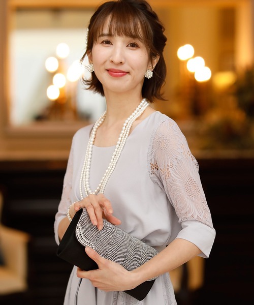 PourVous(プールヴー)の「パール ビーズ クラッチバッグ 結婚式 同窓会 オケージョン お呼ばれ パーティーバッグ(クラッチバッグ・レディース・シルバー/ベージュ/ブラック・FREE)」の17枚目の写真