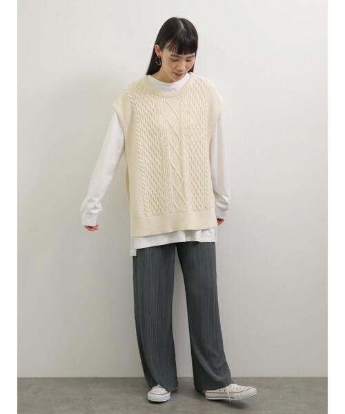 AMERICAN HOLIC（アメリカンホリック）の「ケーブルサイドスリットニットベスト　＊（ベスト・レディース・オフホワイト/モカ・FREE）」の12枚目の写真