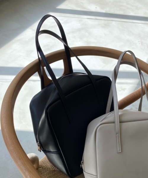 Aunt Marie's（アントマリーズ）の「レザースクエアボストン/AUNT MARIE'S（ボストンバッグ・レディース・ブラック/ベージュ・FREE）」の12枚目の写真