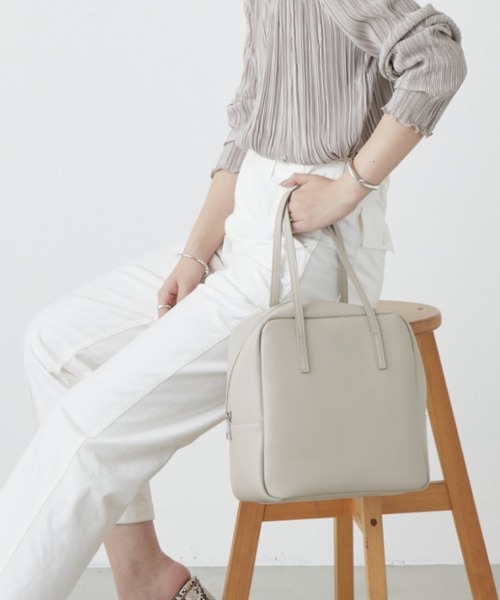 Aunt Marie's（アントマリーズ）の「レザースクエアボストン/AUNT MARIE'S（ボストンバッグ・レディース・ブラック/ベージュ・FREE）」の19枚目の写真