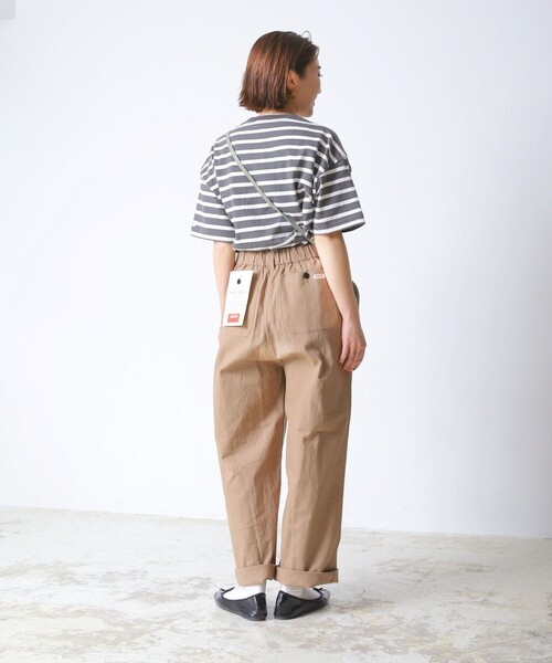 FREAK'S STORE（フリークスストア）の「【WEB限定】MACOBER/マコバー　別注コットンリネンフレンチワークパンツ（スラックス・レディース・ブラック/ベージュ/ナチュラル/サックスブルー・38/36）」の18枚目の写真