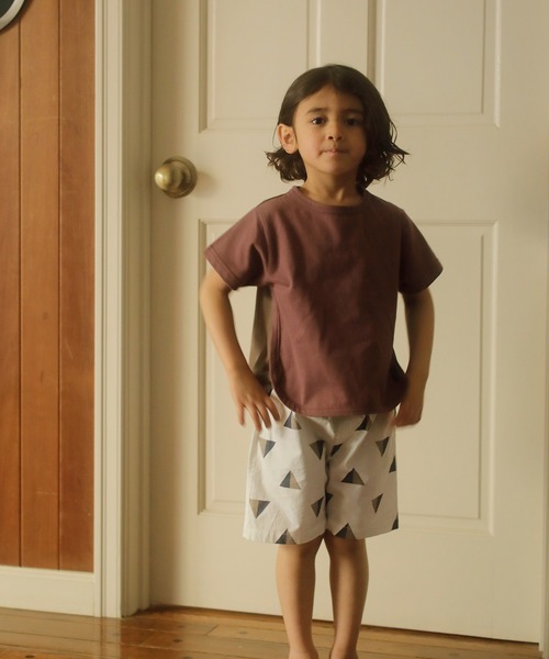 D.fesense（ディーフェセンス）の「幾何学柄ハーフパンツ（その他パンツ・キッズ・オフホワイト/ネイビー/チャコール・100cm/110cm/80ｃｍ/90cm）」の2枚目の写真