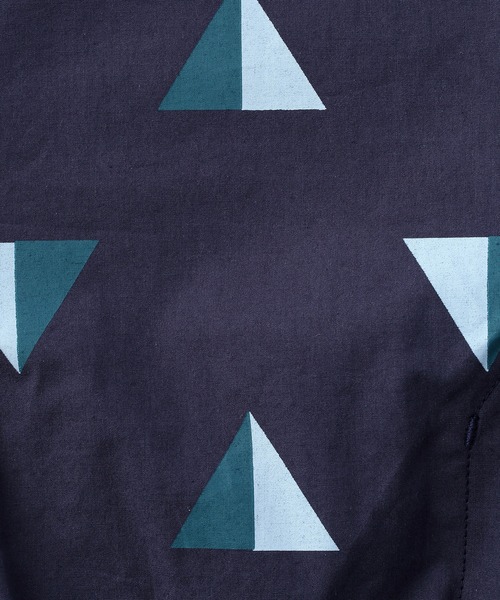 D.fesense（ディーフェセンス）の「幾何学柄ハーフパンツ（その他パンツ・キッズ・オフホワイト/ネイビー/チャコール・100cm/110cm/80ｃｍ/90cm）」の4枚目の写真