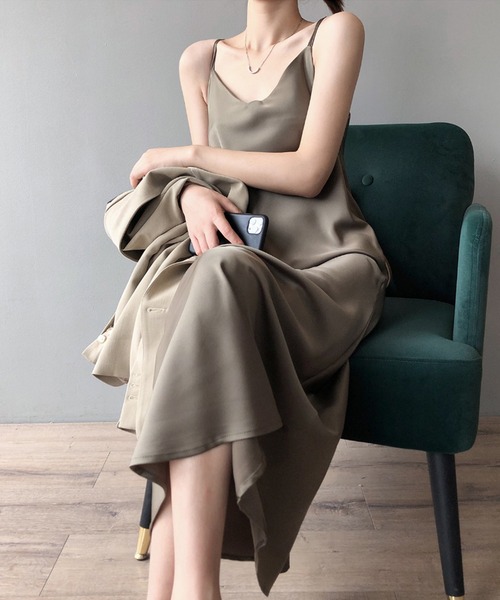 aimoha(アイモハ)の「キャミソールワンピース (SS)(ワンピース・レディース・ブラック/グリーン/チョコ・MEDIUM/LARGE)」の3枚目の写真