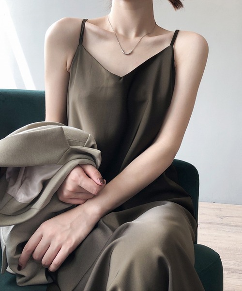 aimoha(アイモハ)の「キャミソールワンピース (SS)(ワンピース・レディース・ブラック/グリーン/チョコ・MEDIUM/LARGE)」の5枚目の写真