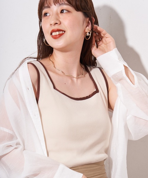 DISCOAT（ディスコート）の「【ZOZO限定】パイピングスクエアタンクトップ（タンクトップ・レディース・アイボリー/ブラック/グレイッシュベージュ・FREE）」の9枚目の写真