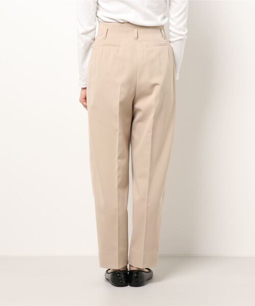 NATURAL BEAUTY BASIC（ナチュラルビューティーベーシック）の「ハイウエストコクーンパンツ（その他パンツ・レディース・ライトグリーン/ブラック/ベージュ・X-SMALL/SMALL/MEDIUM）」の5枚目の写真