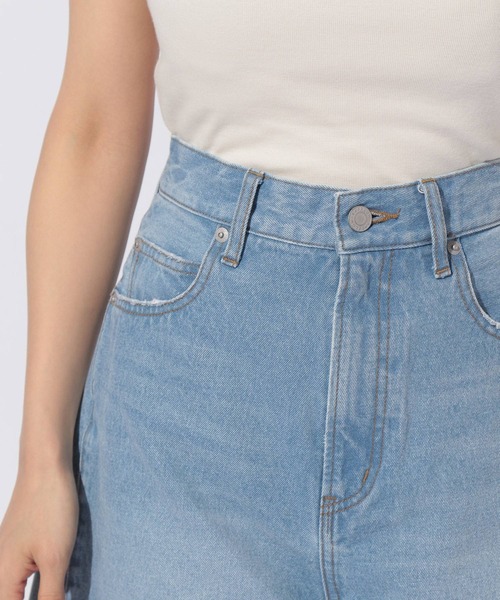 BAYFLOW(ベイフロー)の「MIEコラボ/ショートパンツ(デニムパンツ・レディース・ライトブルー/ホワイト・MEDIUM/SMALL)」の19枚目の写真